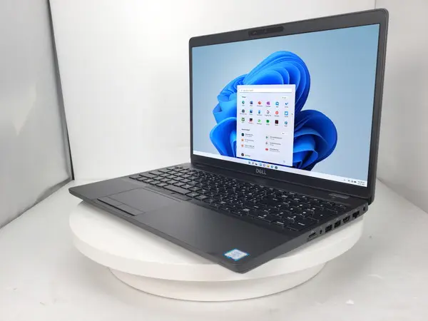 DELL Latitude 5500（第8世代CPU）