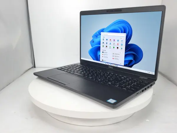 DELL Latitude 5500（第8世代CPU）