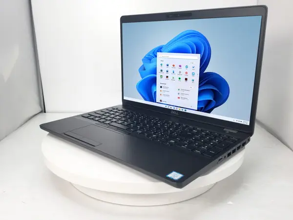 DELL Latitude 5500（第8世代CPU）