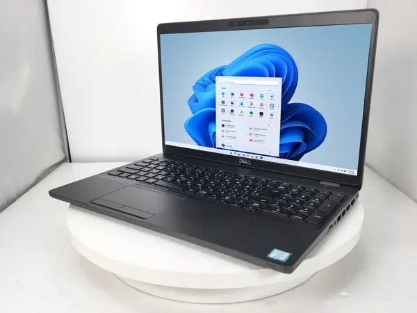DELL Latitude 5500（第8世代CPU）