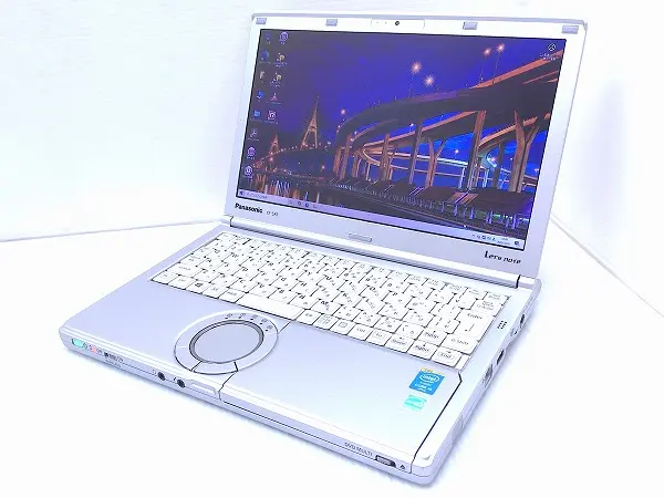 Panasonic Let's note CF-SX3 (CPU:Core i5 4310U 2GHz/メモリ:4GB/SSD