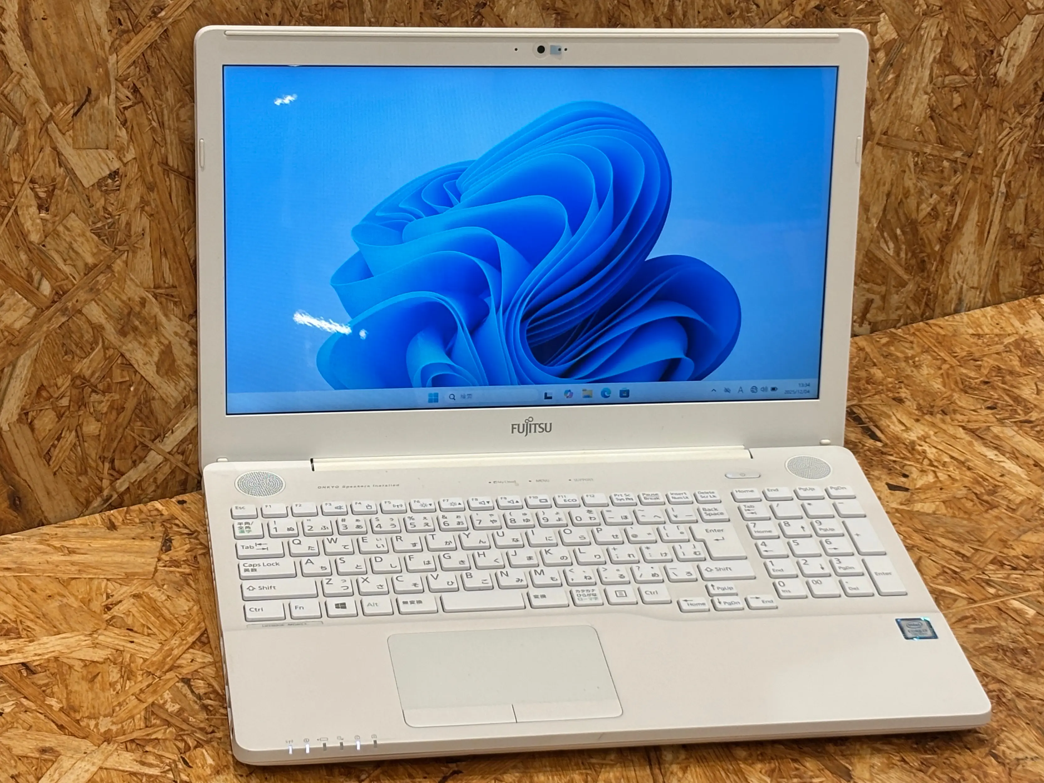 富士通 LIFEBOOK AH50/C3 (第7世代CPU)