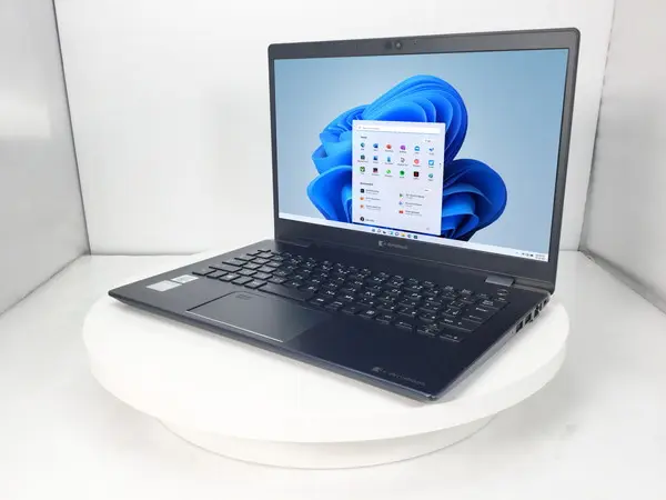東芝 dynabook G83/FP（第10世代CPU）