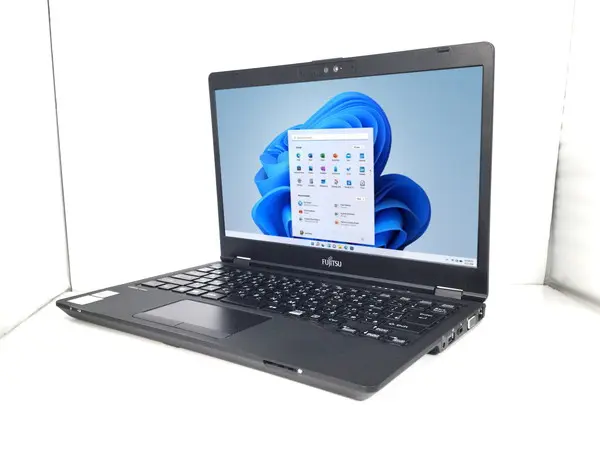 富士通 LIFEBOOK U7310/D（第10世代CPU）