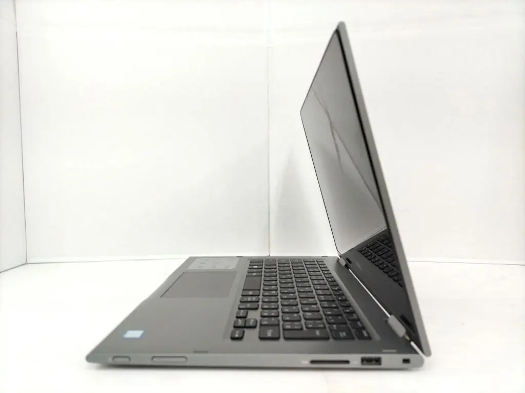DELL inspiron13 5378 2in1 (Corei3-7130U 2.7GHz/8GB/SSD:256GB