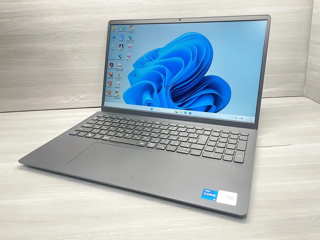 DELL inspiron 15 3511（第11世代CPU）