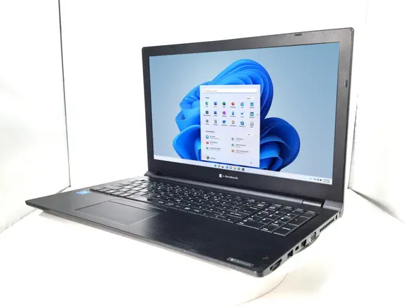 東芝 dynabook B55/HS（第11世代CPU）
