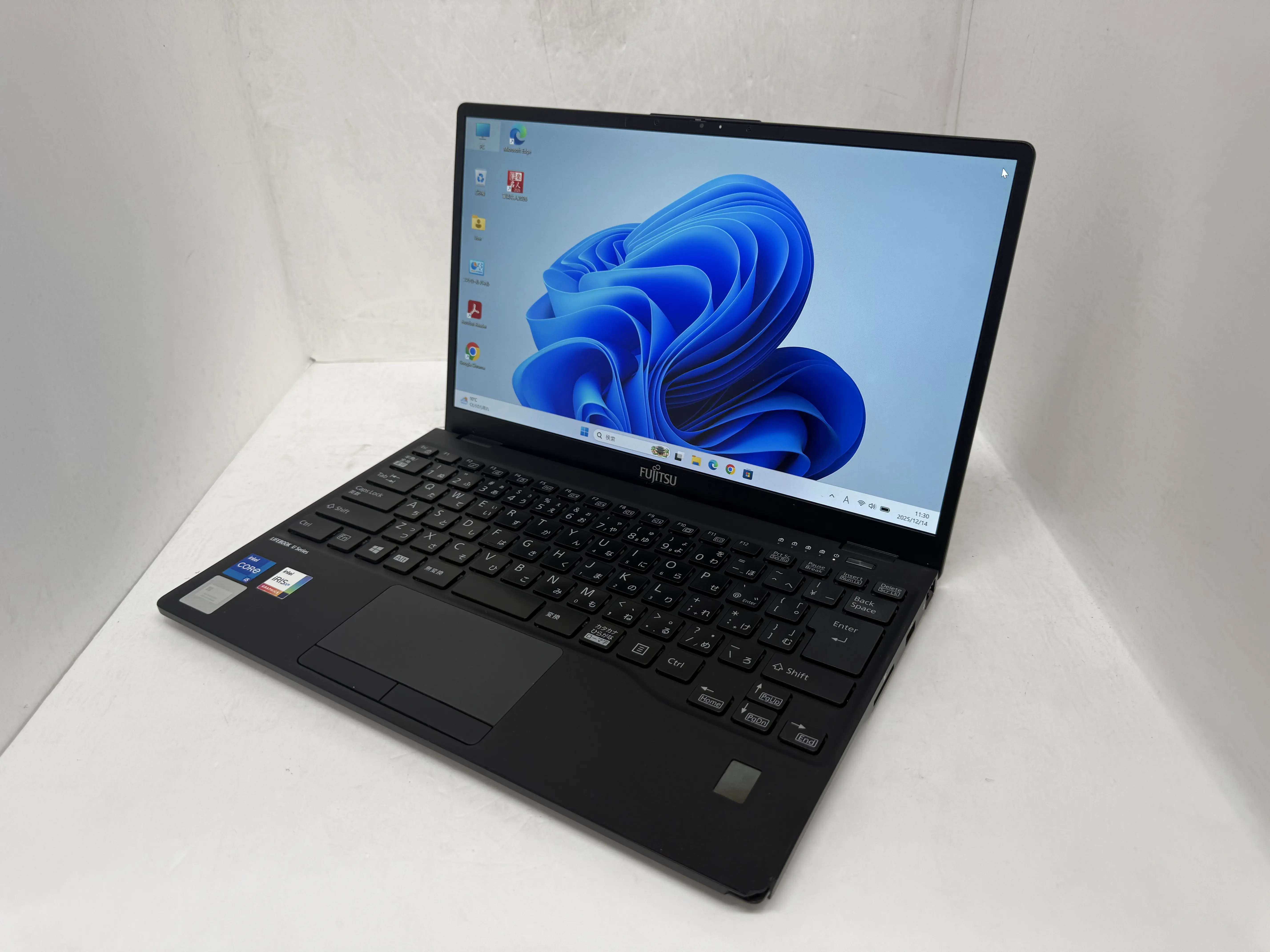 FUJITSU LIFEBOOK U9311/F（第11世代Corei5）
