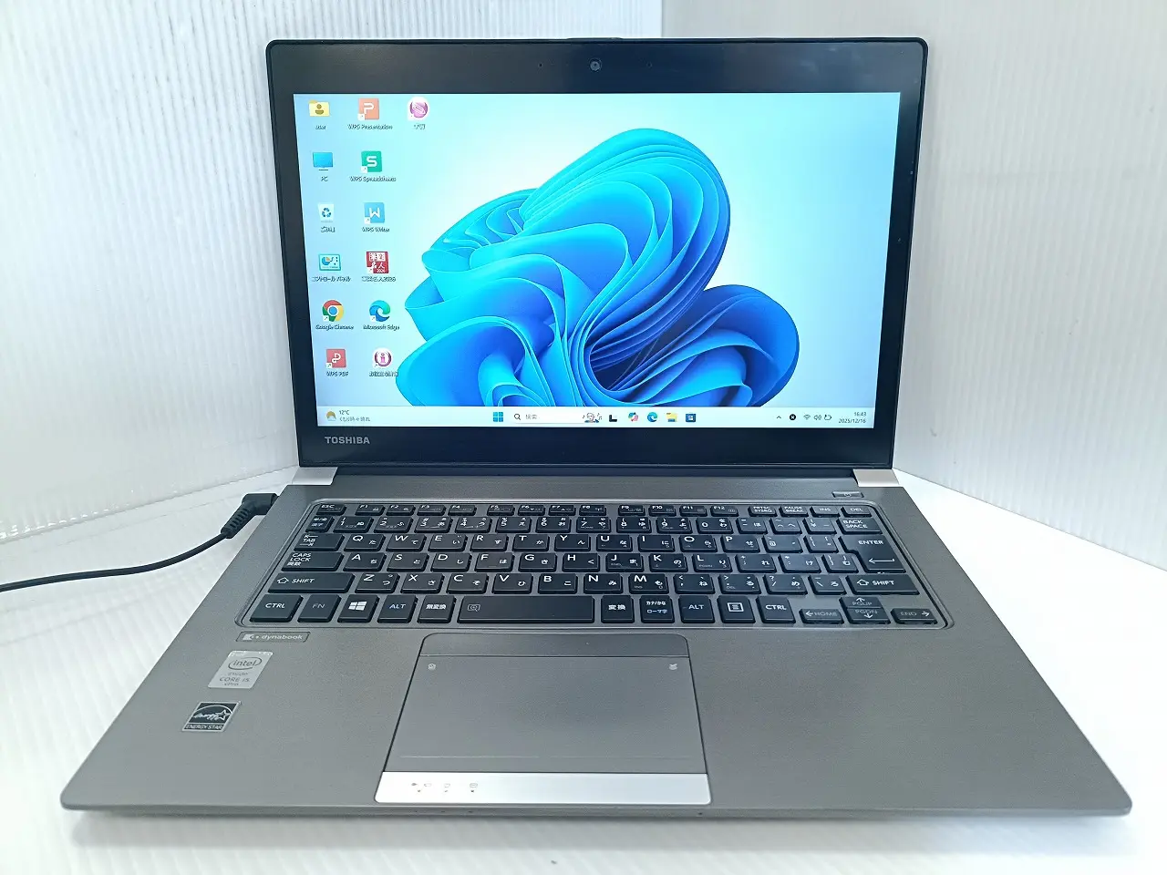 東芝 dynabook R63/P (第5世代CPU)