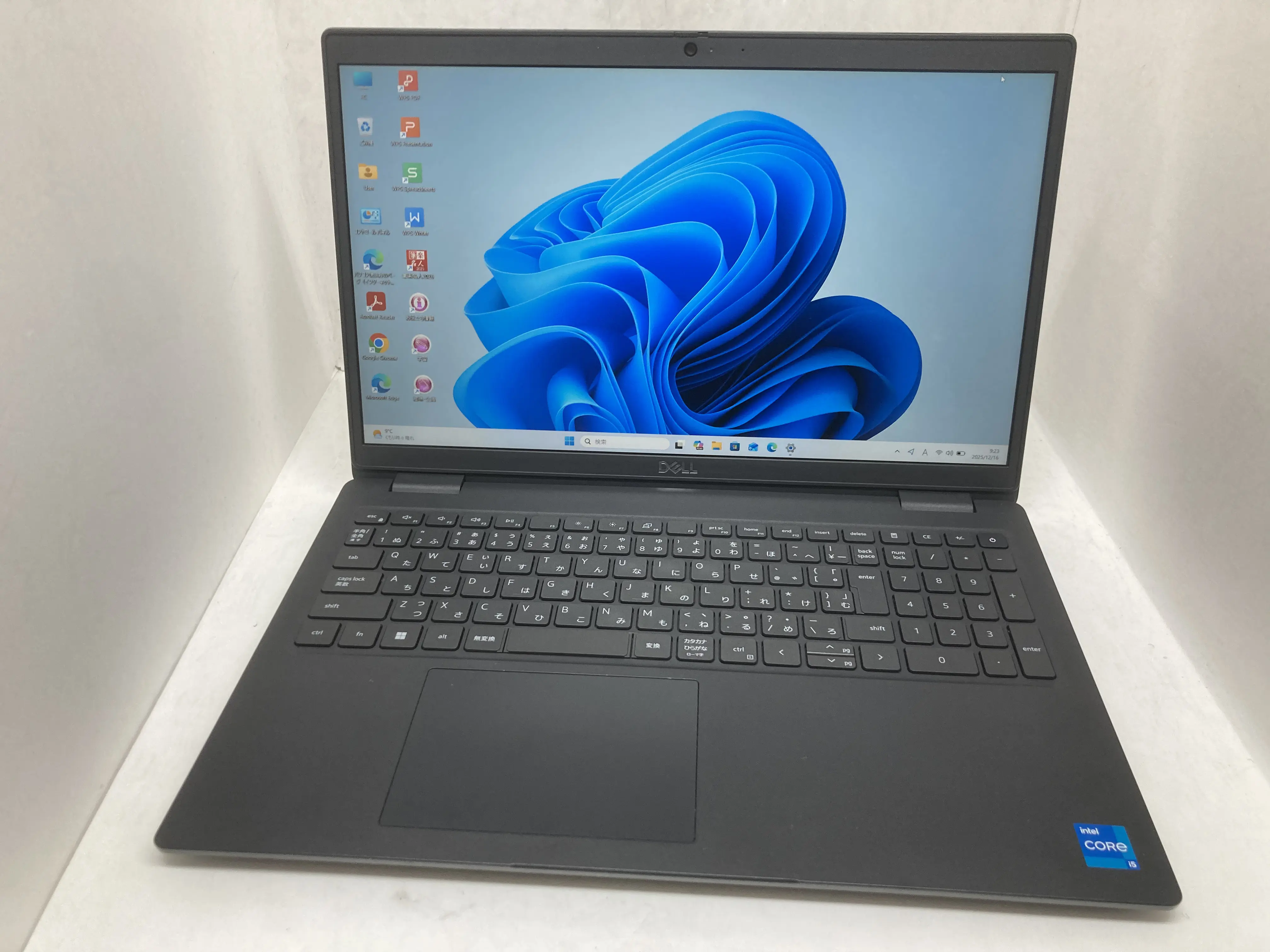 Latitude 3520(CPU： Core i5 1135G7 2.4GHz/メモリ：16GB/SSD：256GB)