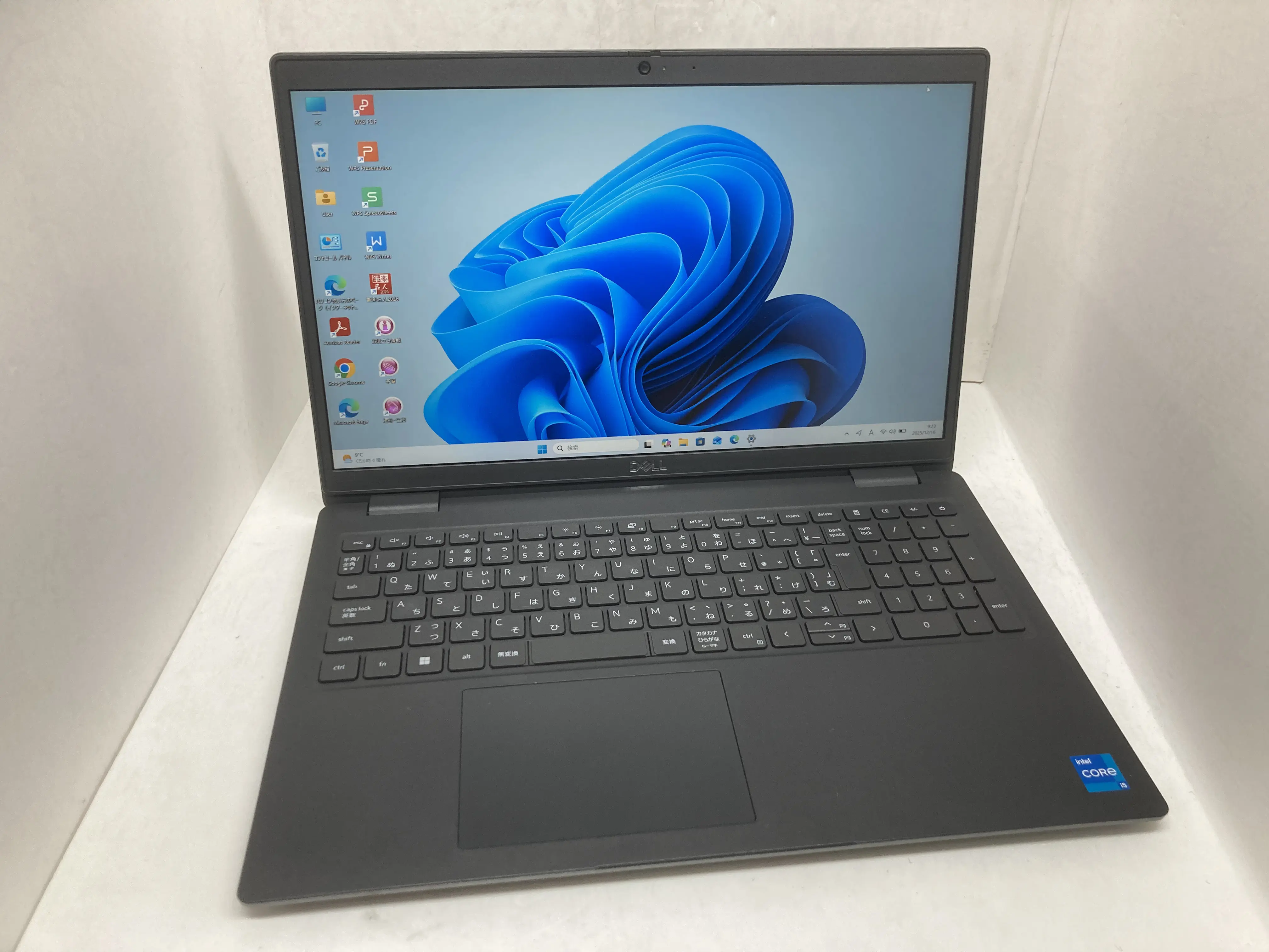 Latitude 3520(CPU： Core i5 1135G7 2.4GHz/メモリ：16GB/SSD：256GB)
