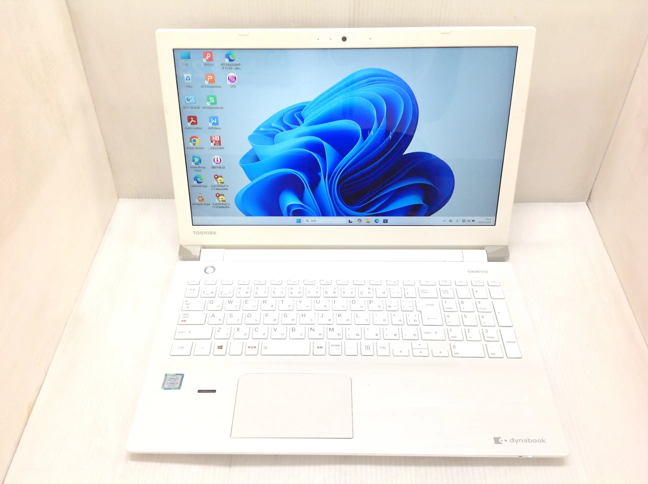 東芝 dynabook T75/EW Win11・SSDモデル