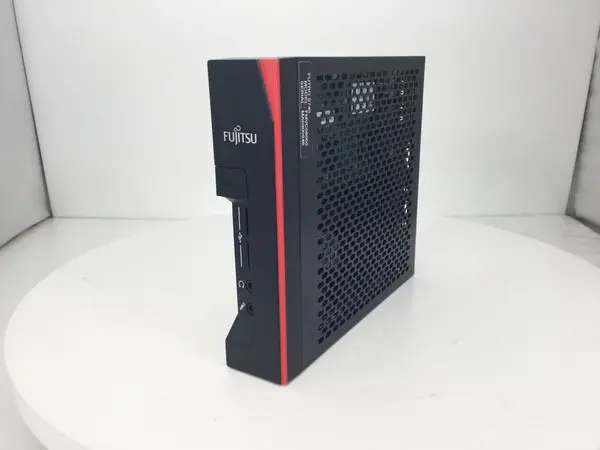 富士通 FUTRO S740（第9世代CPU）