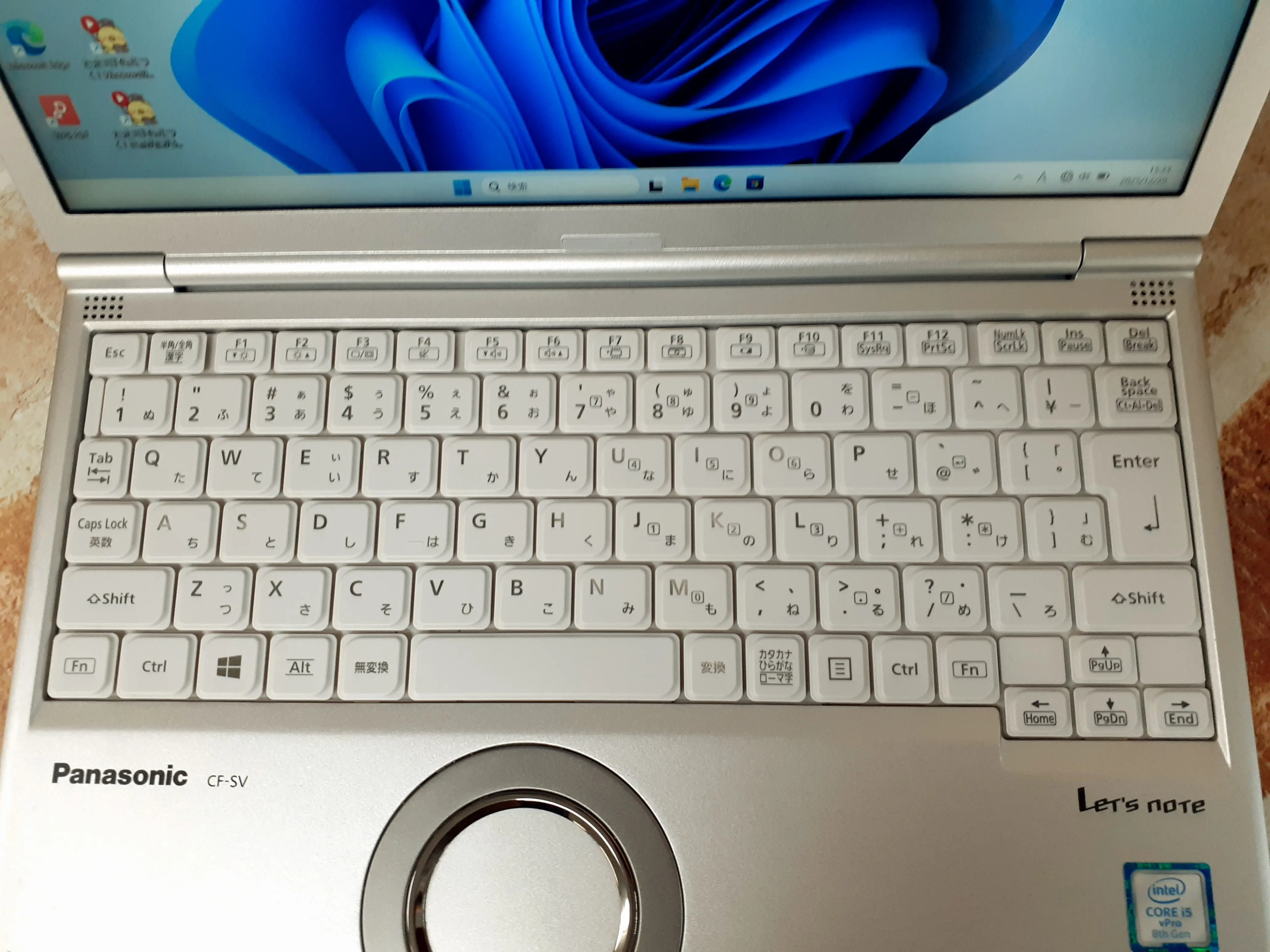 軽量コンパクト Panasonic CF-SV8 Panasonic CF-SV8