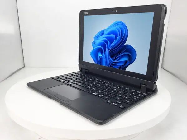 富士通 ARROWS Tab Q508/SE