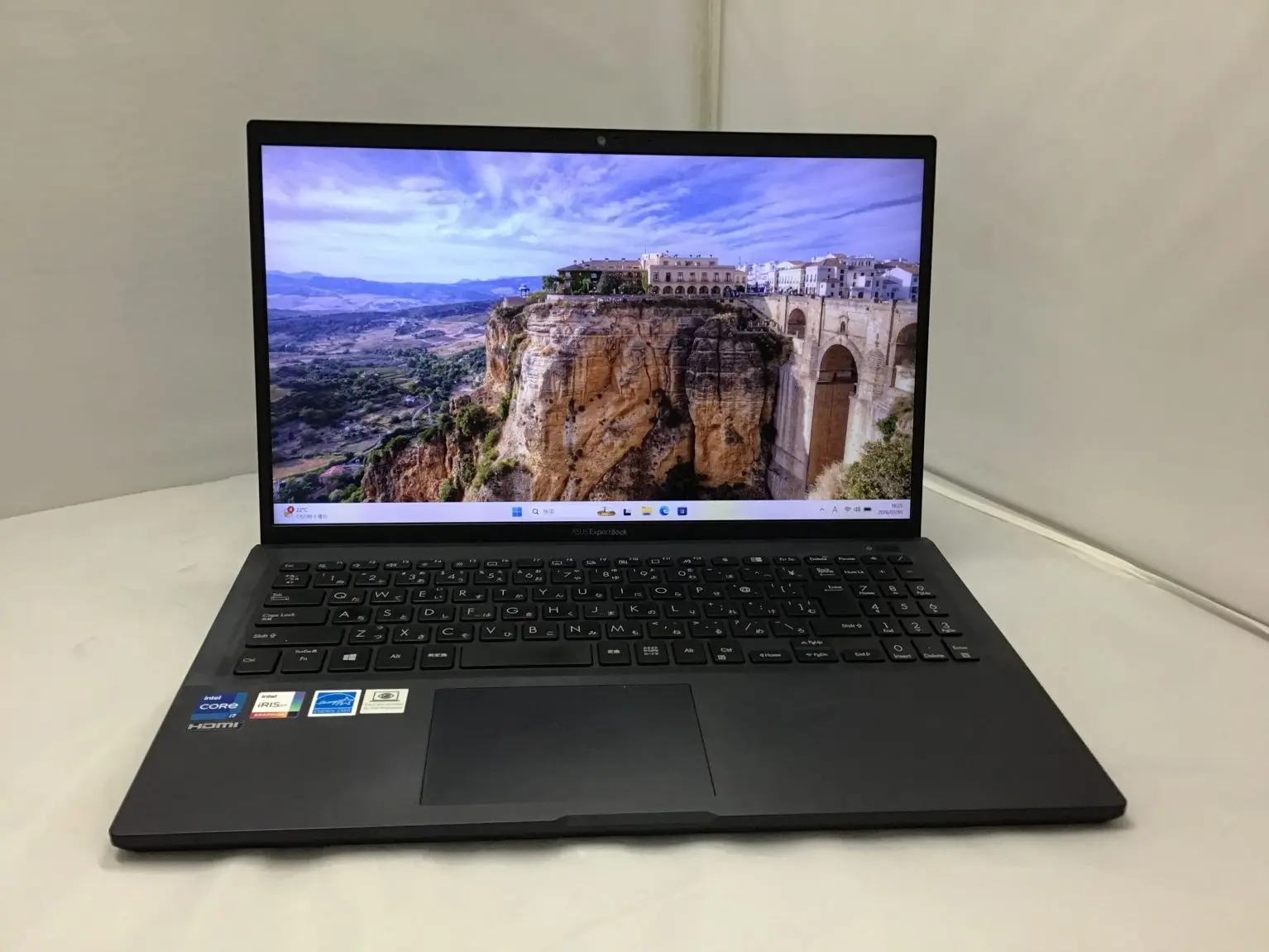 ASUS EXPERTBOOK B1500C(11世代)