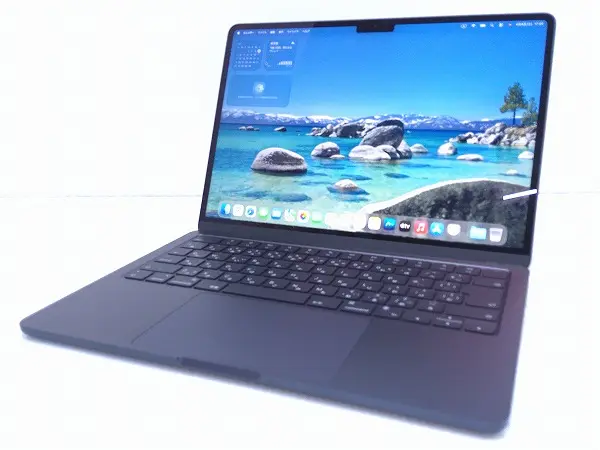 Apple MacBook Air M3 2024 13インチ A3114