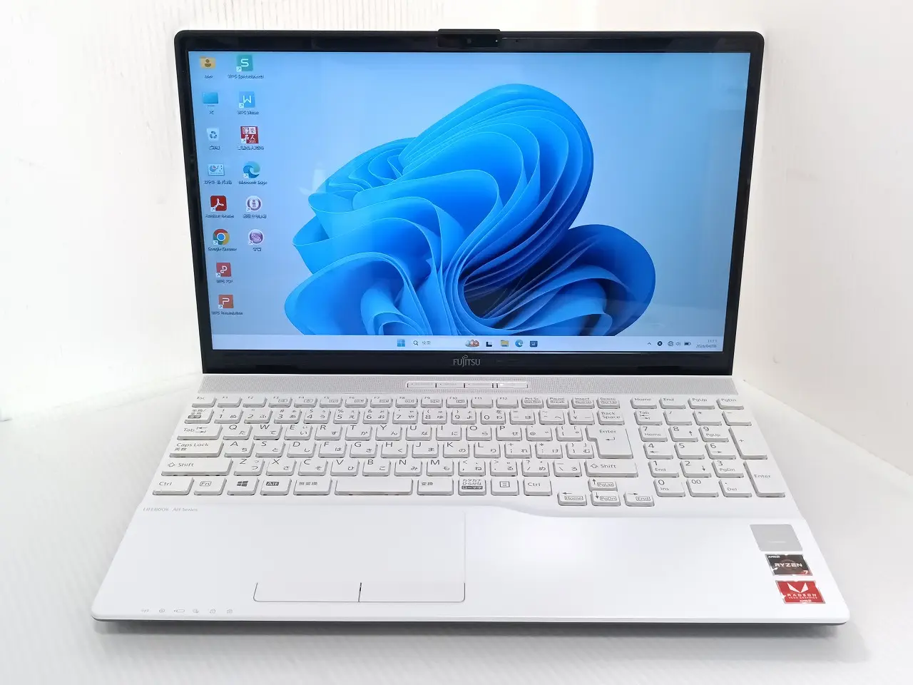 富士通 LIFEBOOK AH51/E1