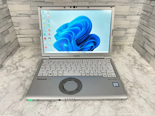 Panasonic Let'snote CF-SV8
