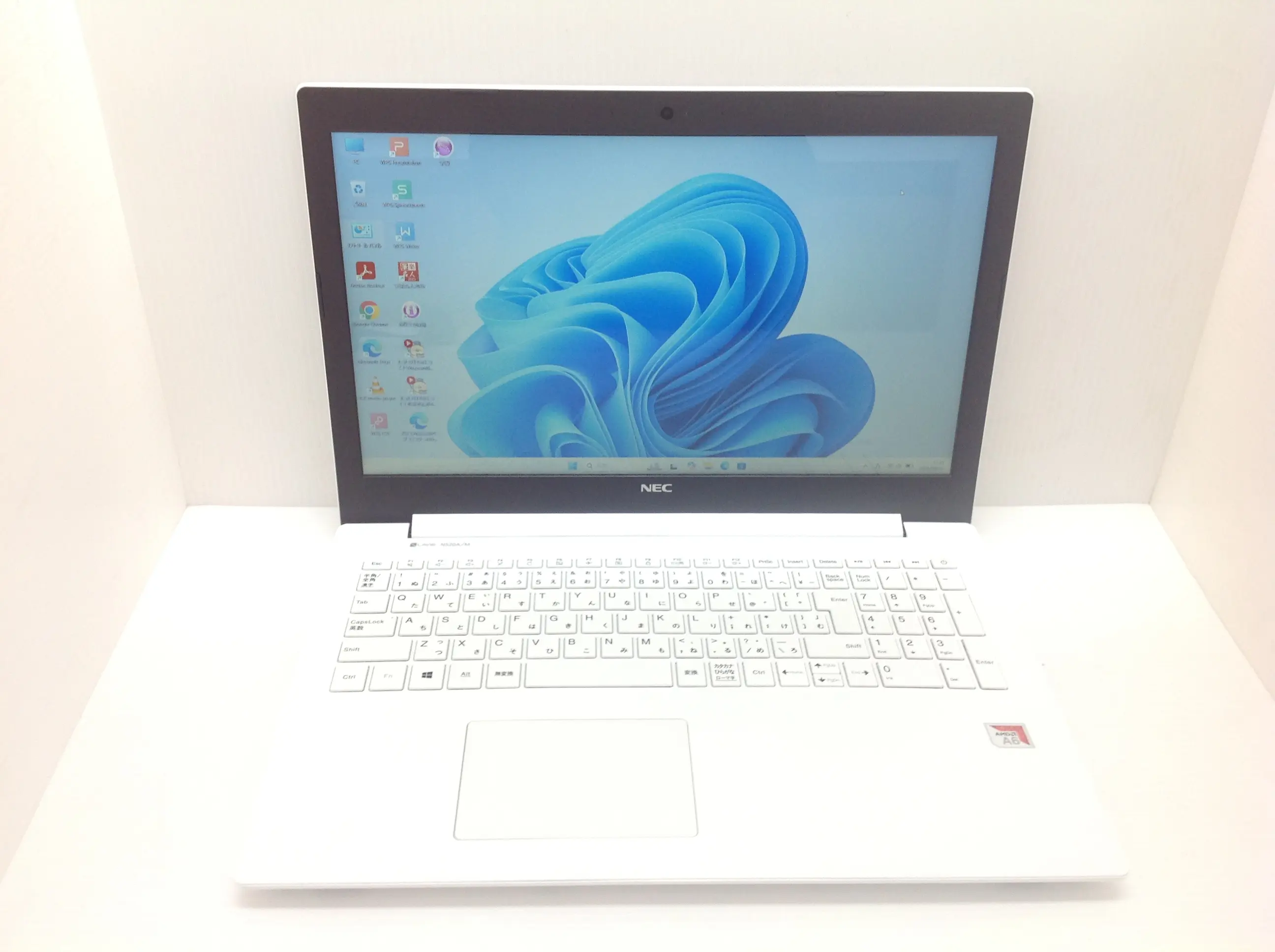 NEC LAVIE NS20A/M2W Win11・SSDモデル