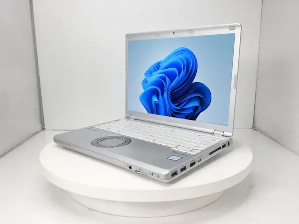 Panasonic Let's Note CF-SZ6(第7世代CPU)