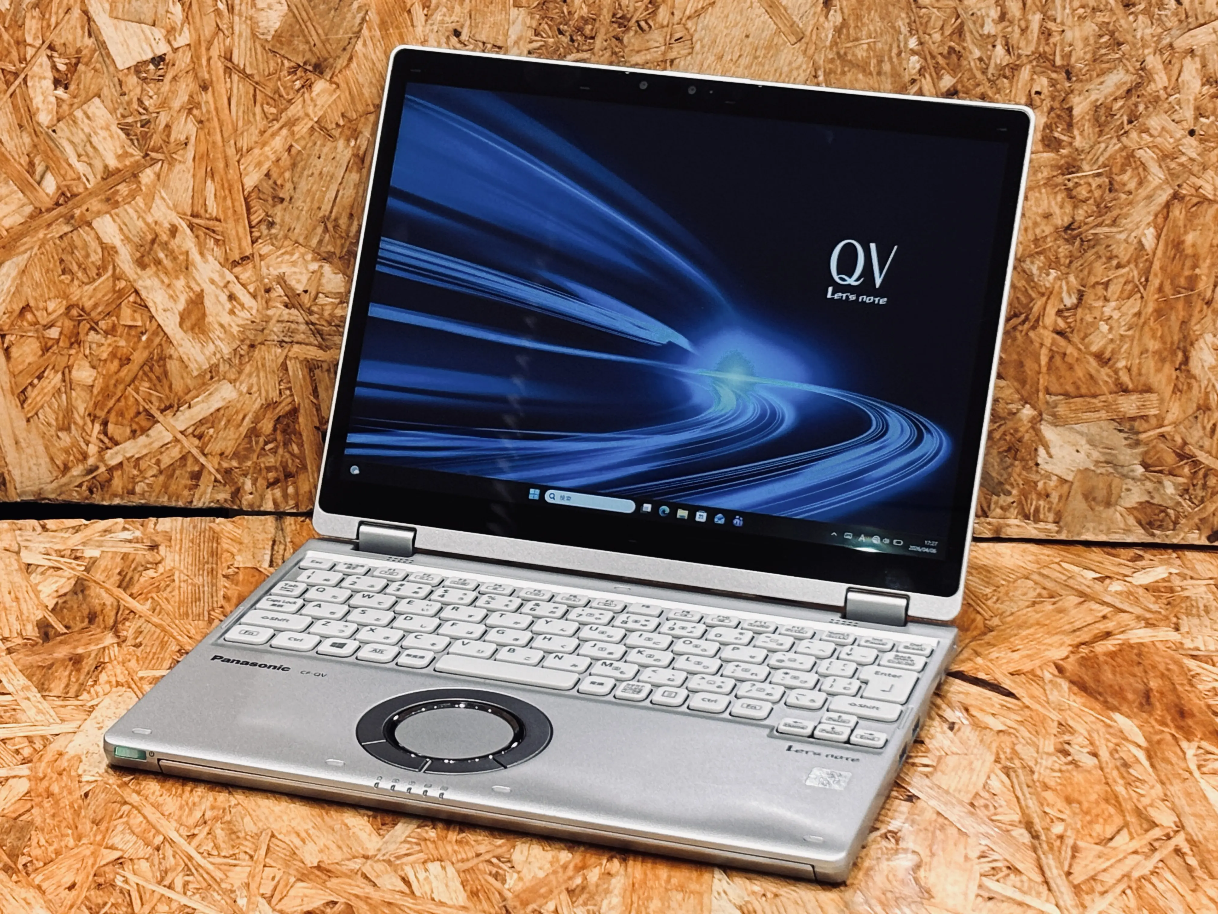 Panasonic Let'snote CF-QV9（第10世代CPU）