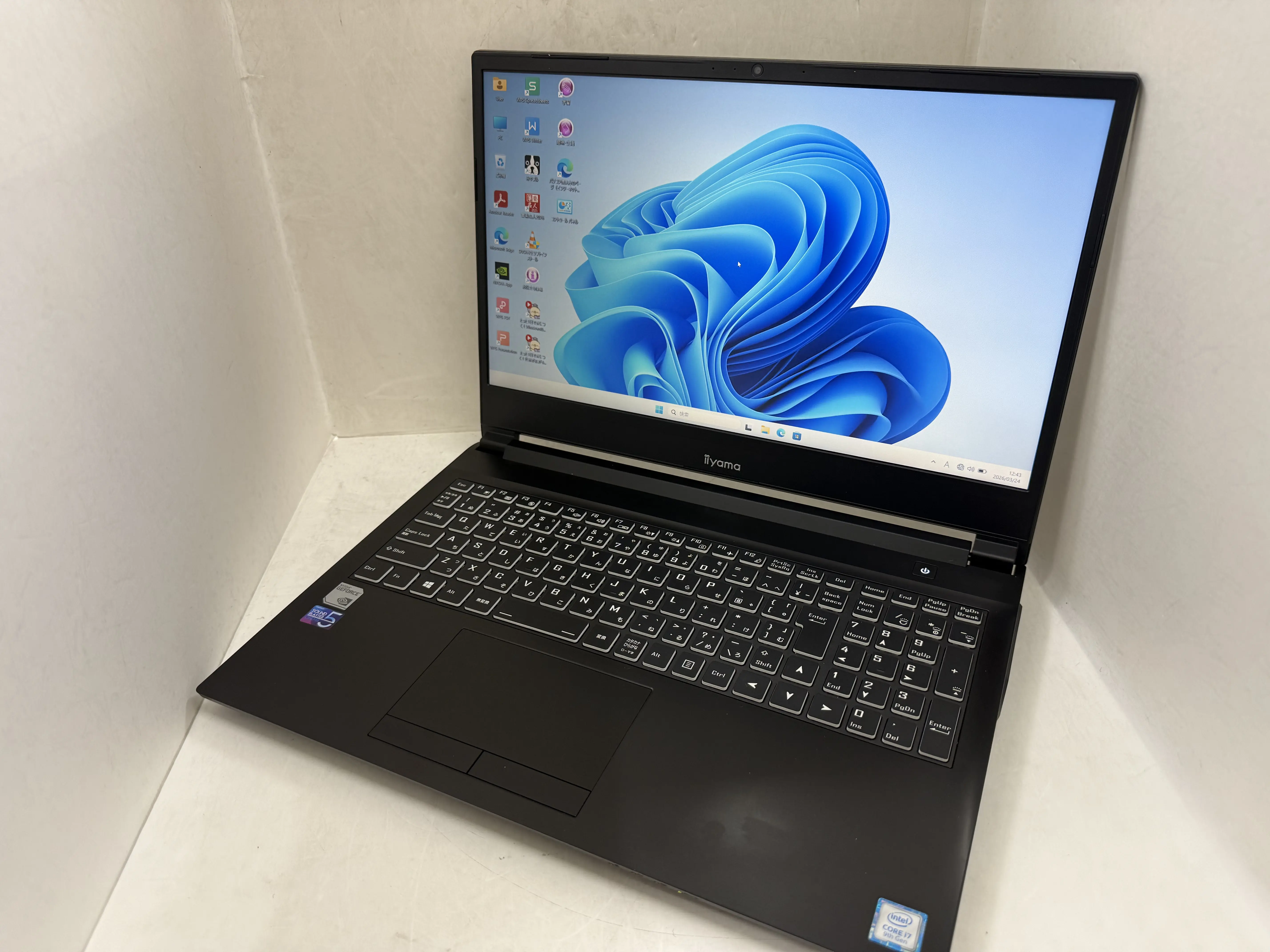 iiyama IStNXi-15FXM25-i7_-MLSX(第9世代Corei7)