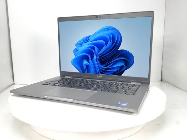 DELL Latitude 5320 2in1 P138G（第11世代CPU）