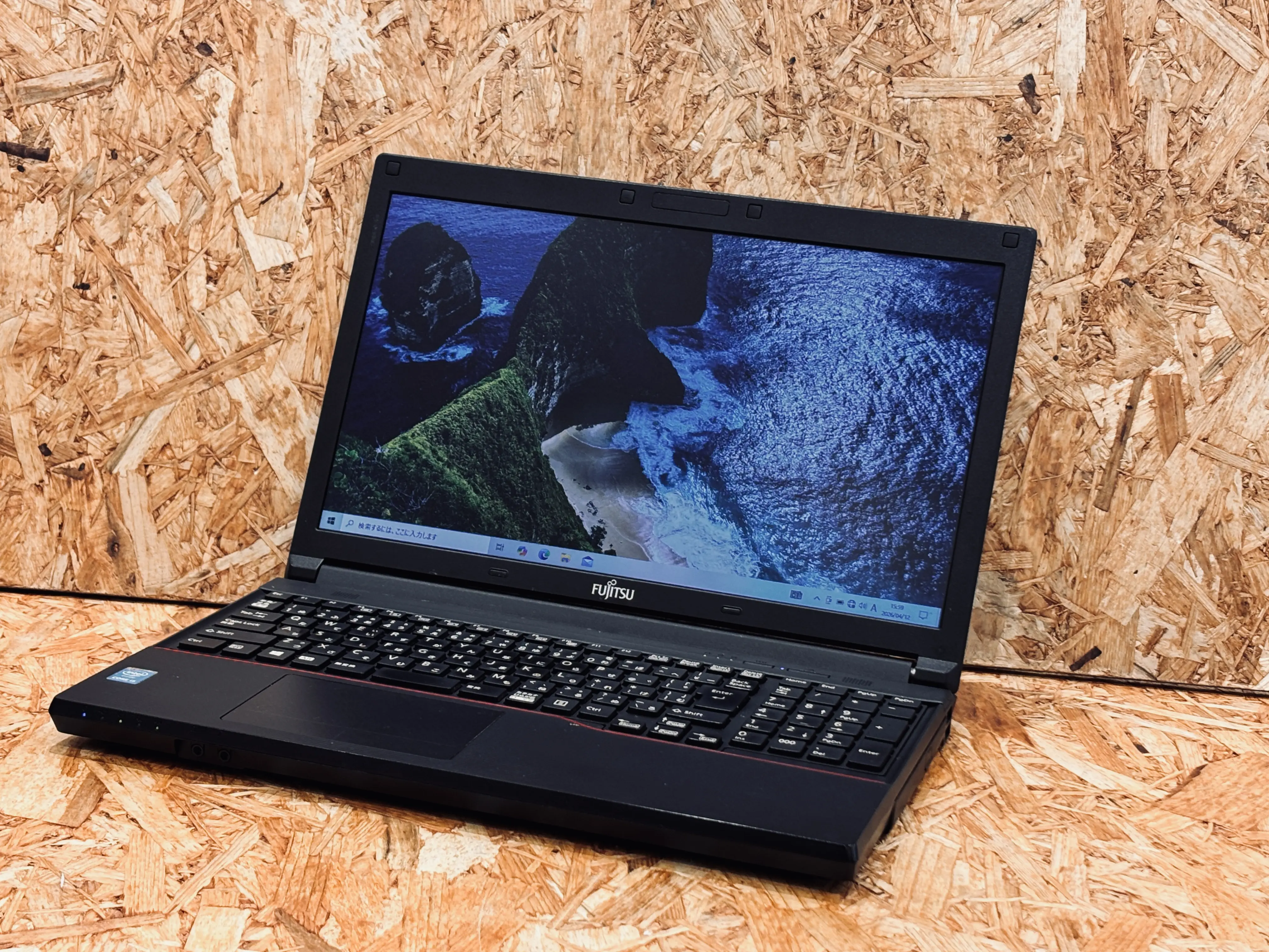 富士通 LIFEBOOK A574/H（第4世代intelCPU）