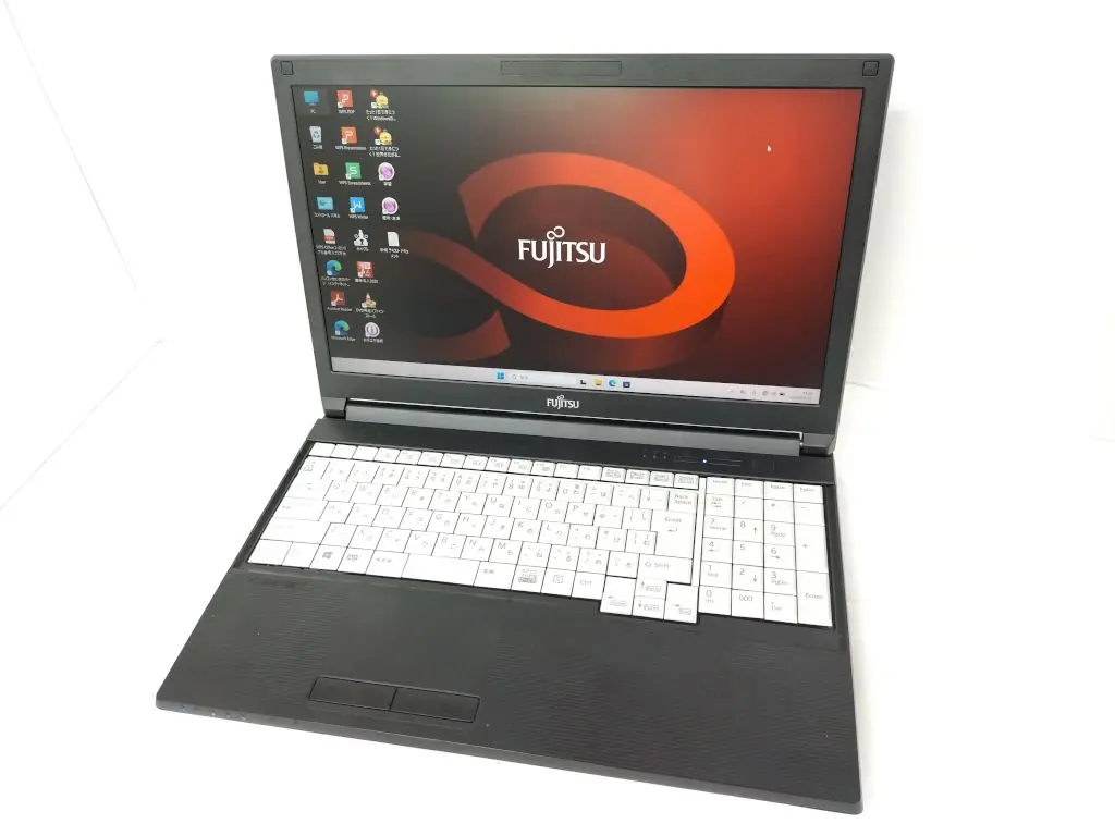 富士通 LIFEBOOK A579/B （第8世代CPU）