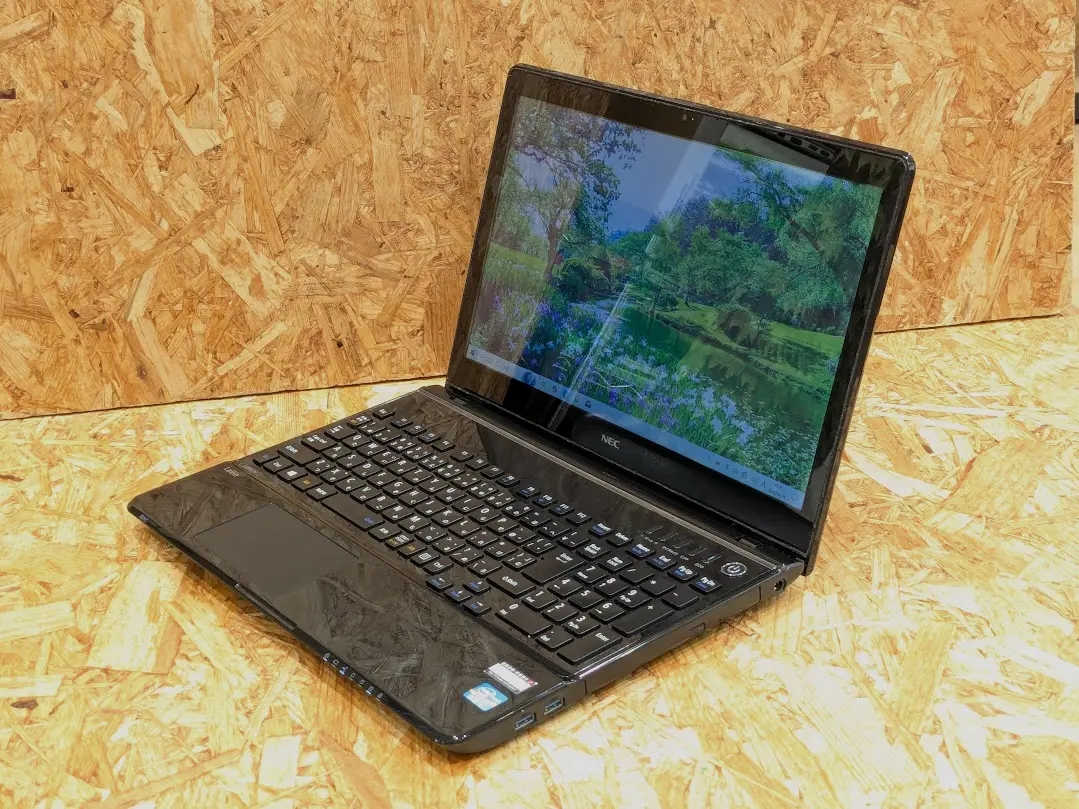 NEC LaVie LS550 M (第3世代CPU)