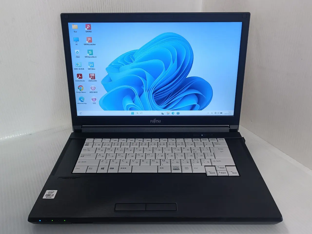 富士通 LIFEBOOK A5510/D (第10世代CPU・ﾒﾓﾘ8GB・SSD240GB)