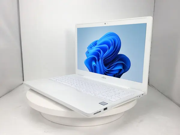 富士通 LIFEBOOK AH50/D2(第7世代CPU)