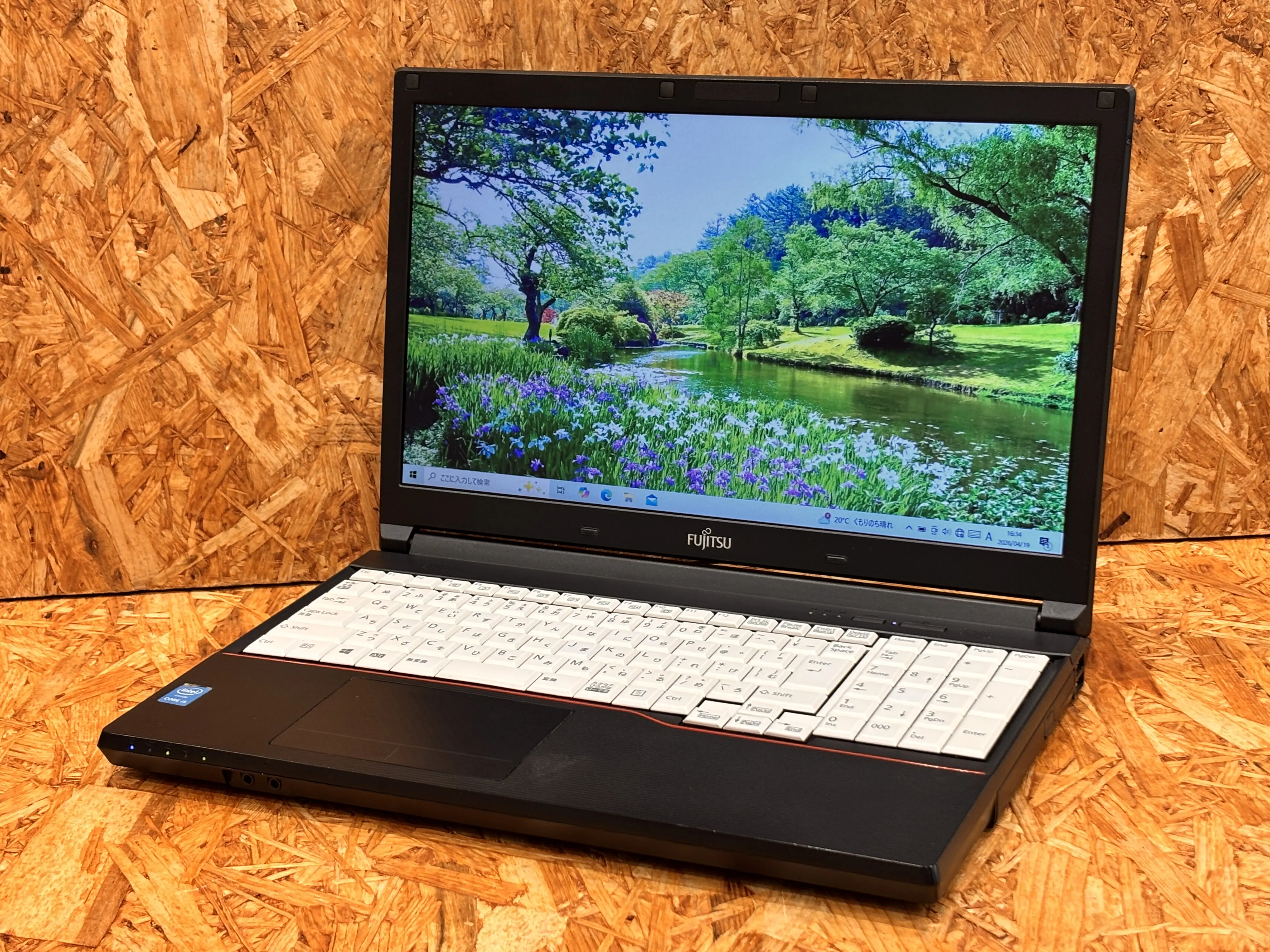 富士通 LIFEBOOK A574/K