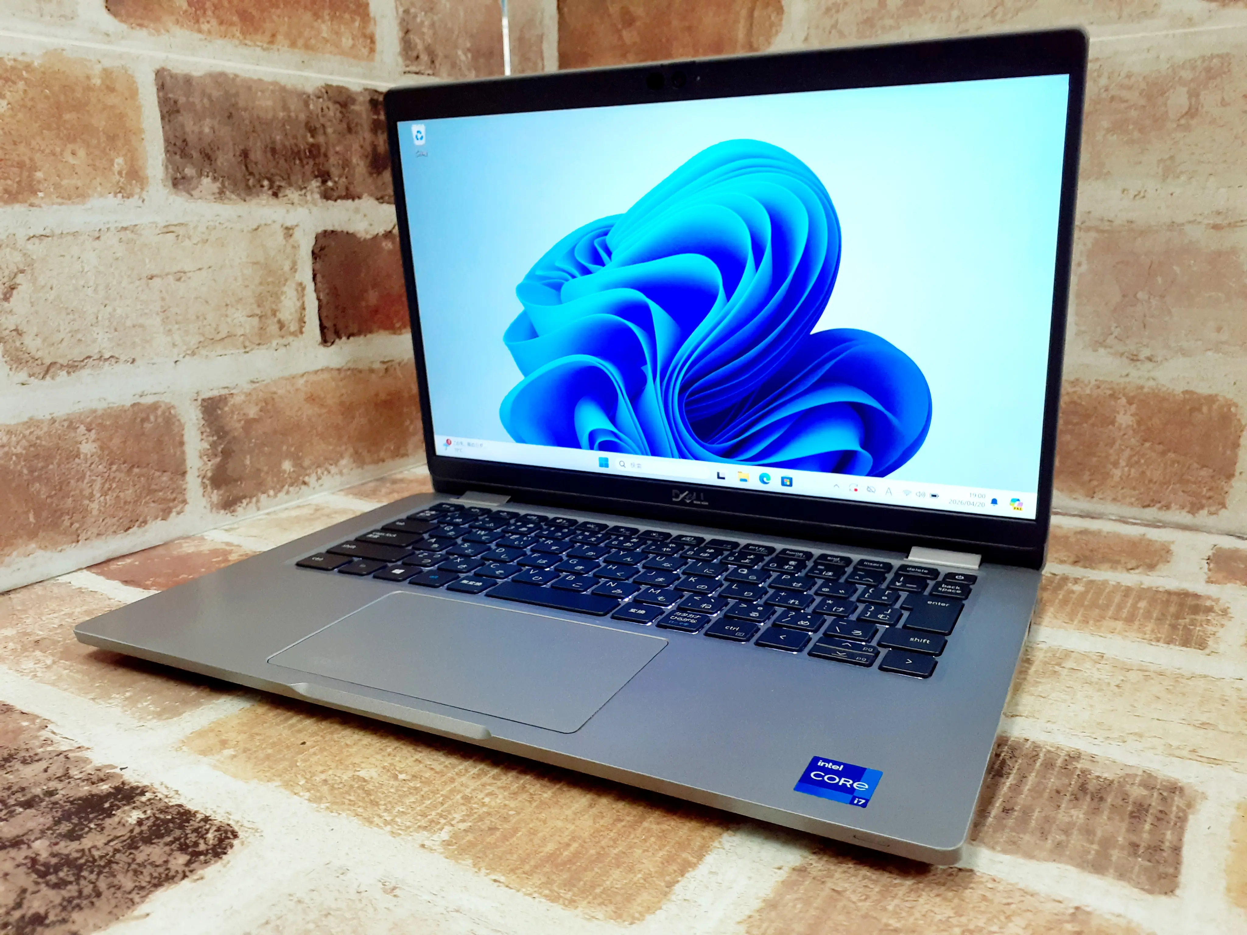 DELL Latitude 5320 i7 第11世代 メモリ16GB

