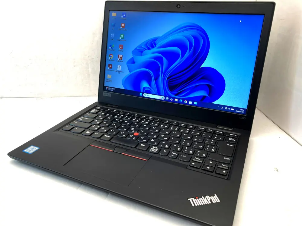 Lenovo ThinkPad L380 【第8世代CPU搭載】