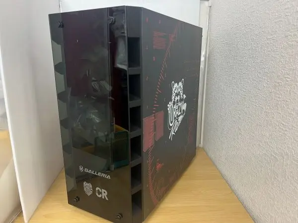 DOSPARA  GALLERIA CR (新品SSD 1TB / RTX 3070 (VRAM:8GB)【訳あり理由：左後ろゴム足短いためぐらつきあり】)