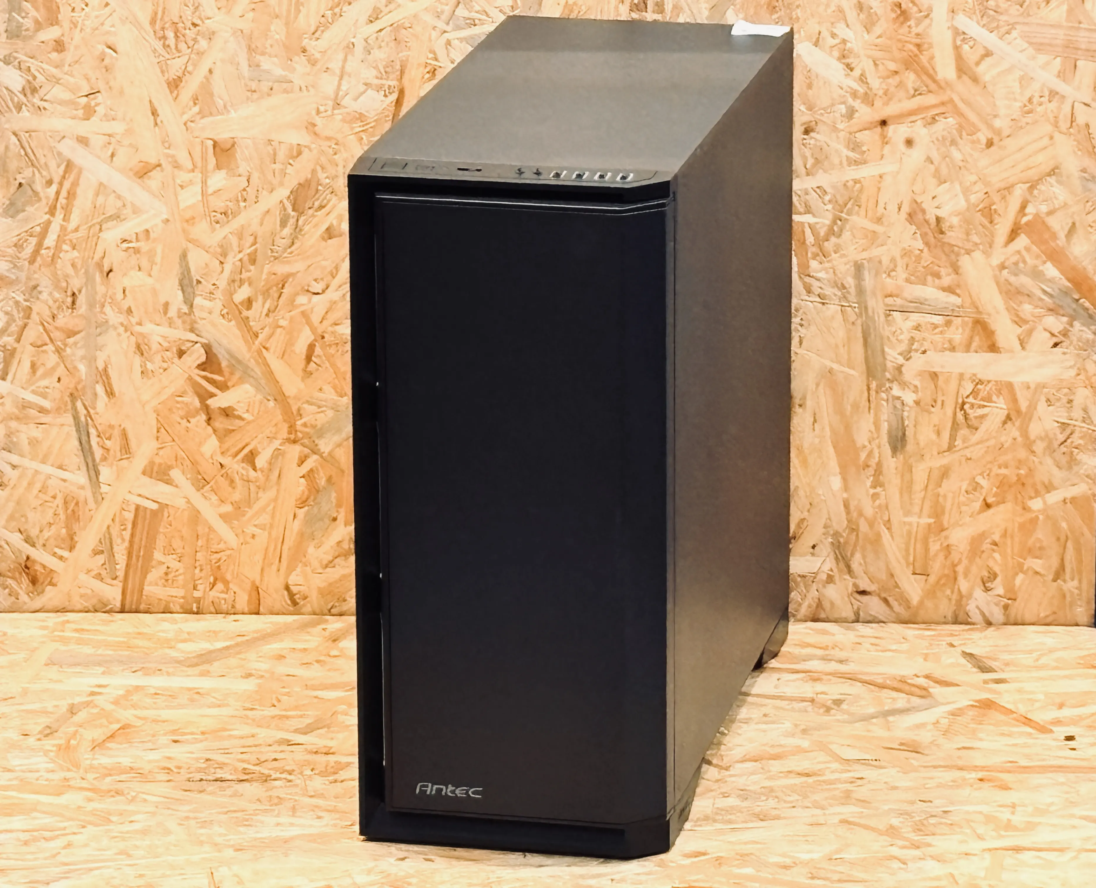 オリジナルDT（AMD Ryzen9 5900X 3.70/最大4.8GHz/メモリ：32GB/SSD：1TB/RX 6600XT VRAM：8GB）