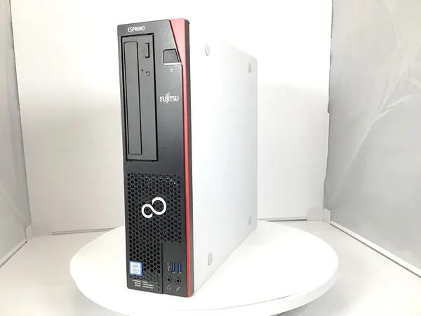 富士通 ESPRIMO D588/C（第9世代CPU）