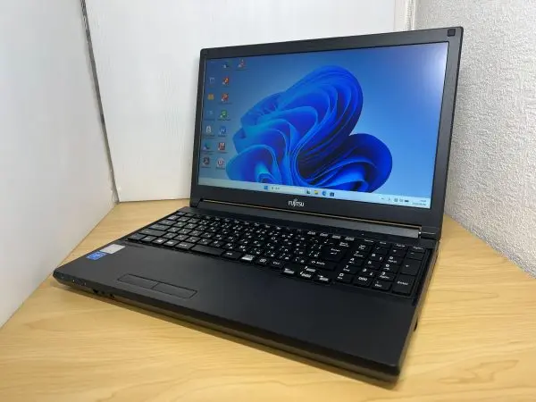 富士通 LIFEBOOK A5510/E