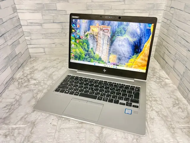 HP EliteBook 830 G5(第8世代）( CPU:Corei3-8130U 2.2GHz / メモリ:4GB / SSD 256GB )