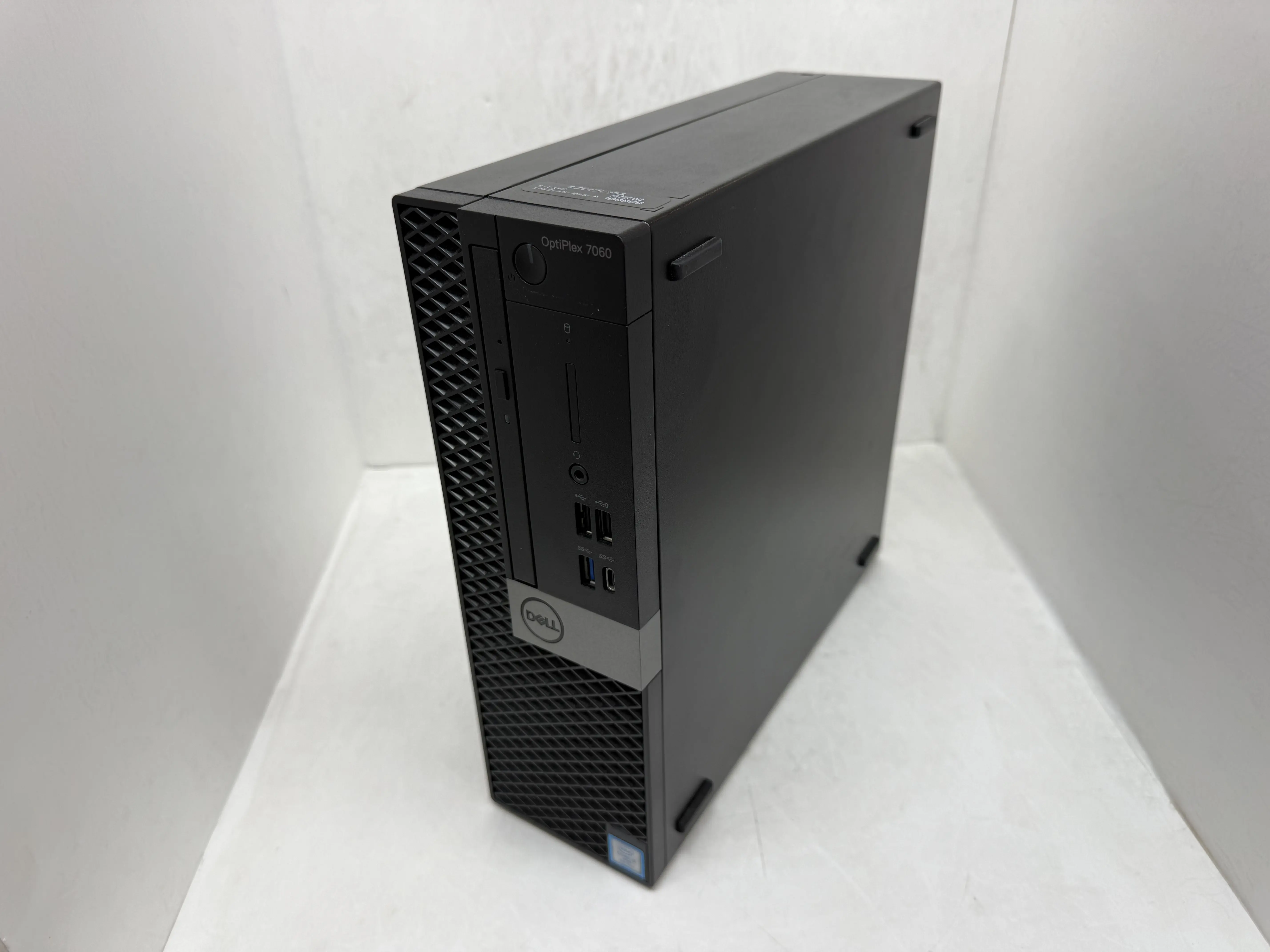 DELL Optiplex7060 D11S （第8世代Corei7）