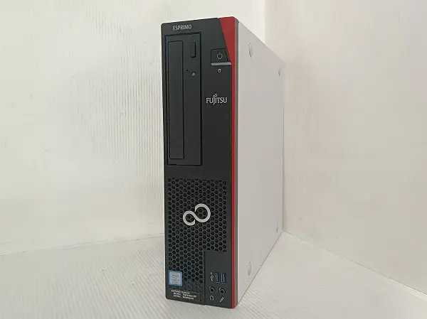 富士通 ESPRIMO D588/VX (第8世代CPU)