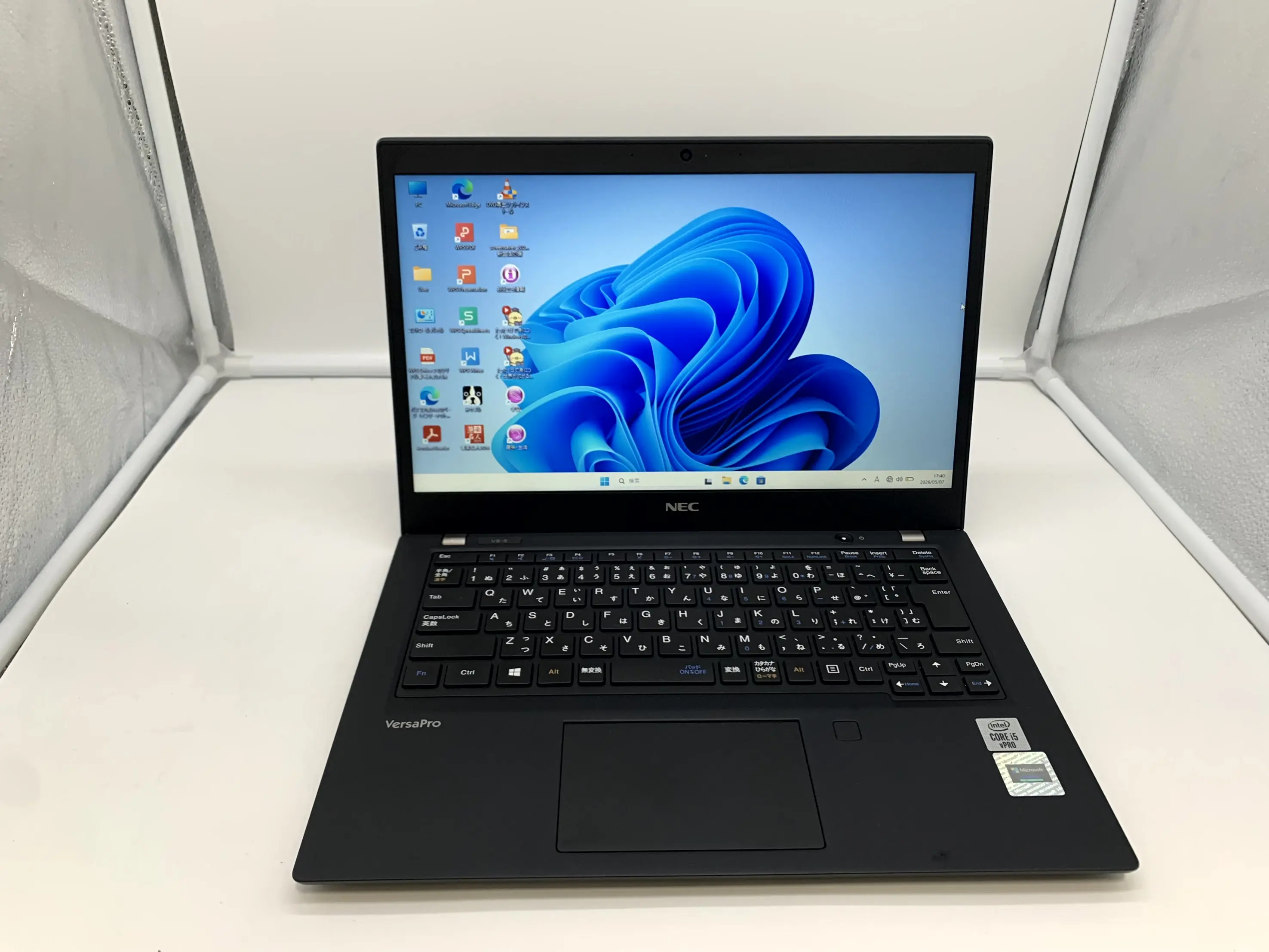 NEC VersaPro UltraLite VKM17/B-9 (i5第10世代)