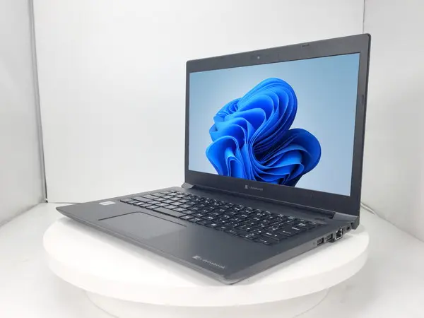 Dynabook dynabook S73/FR（第10世代CPU）