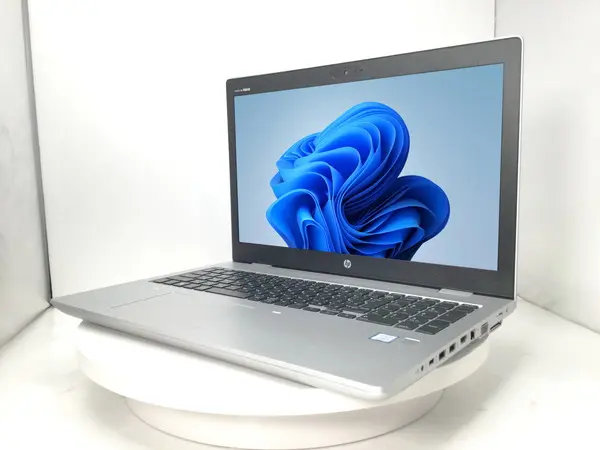 HP ProBook 650 G5（第8世代CPU）