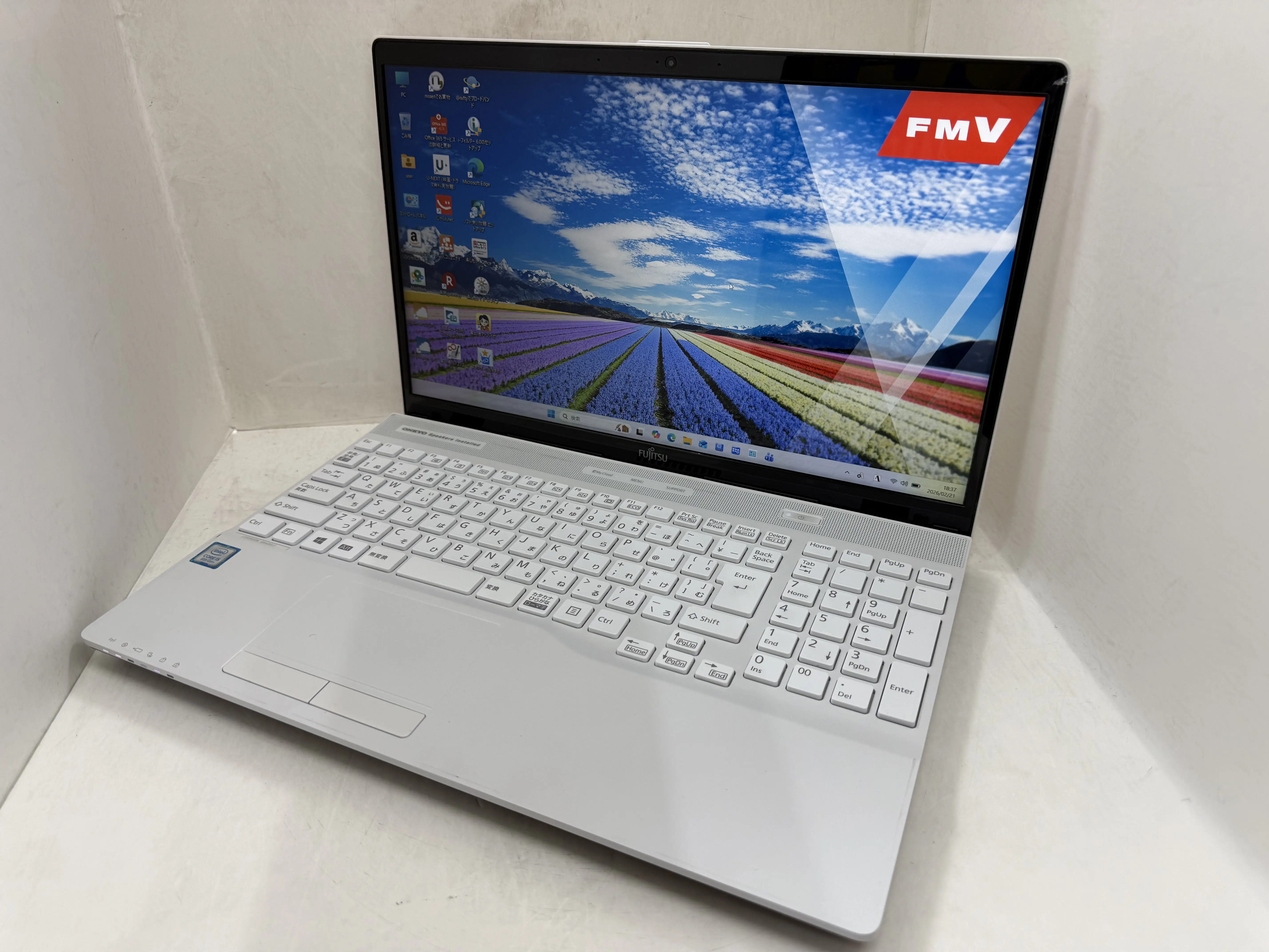 FUJITSU LIFEBOOK AH AH49/C2（第8世代Corei5）