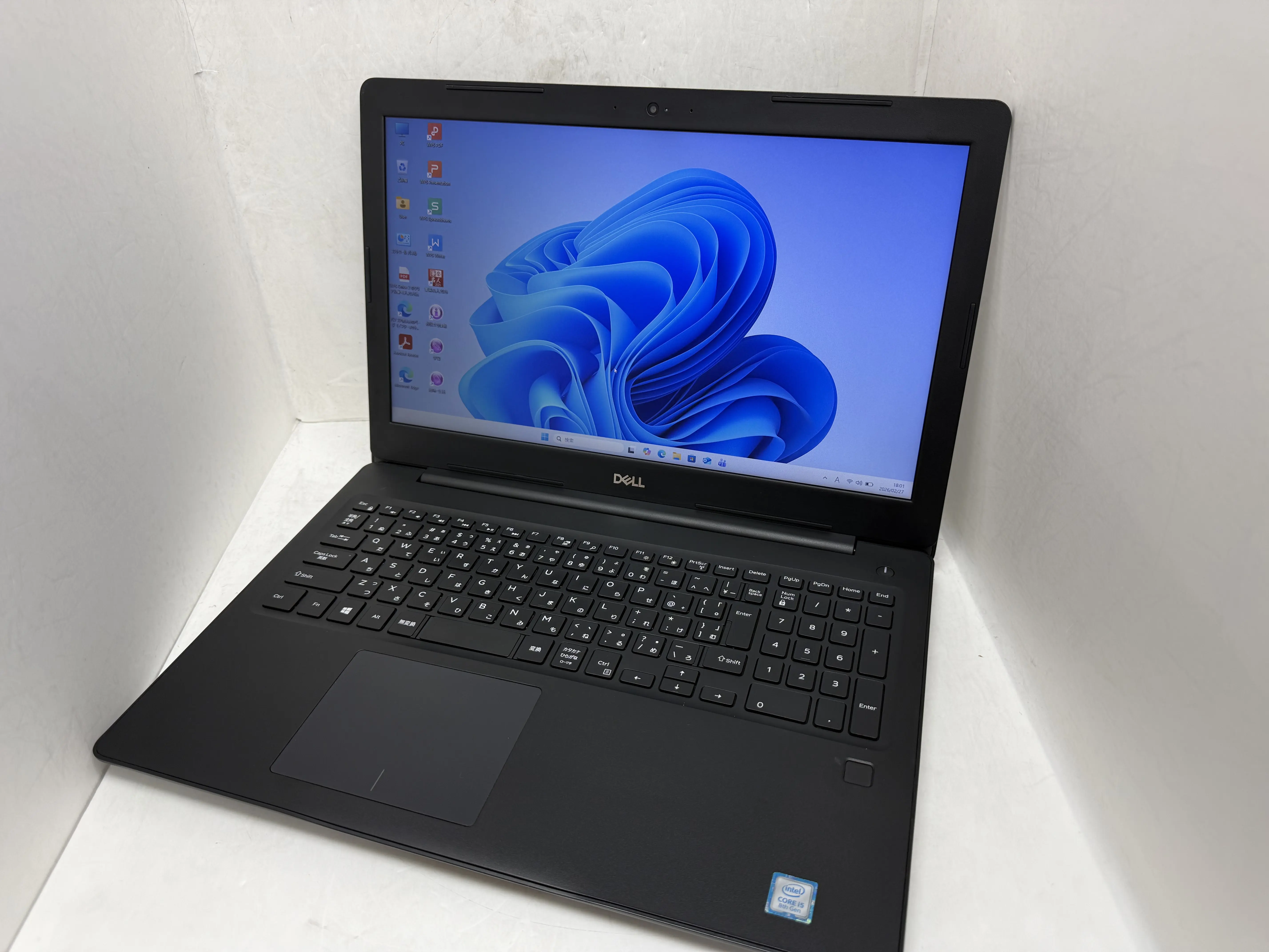 DELL Latitude  3590(第8世代Corei5）
