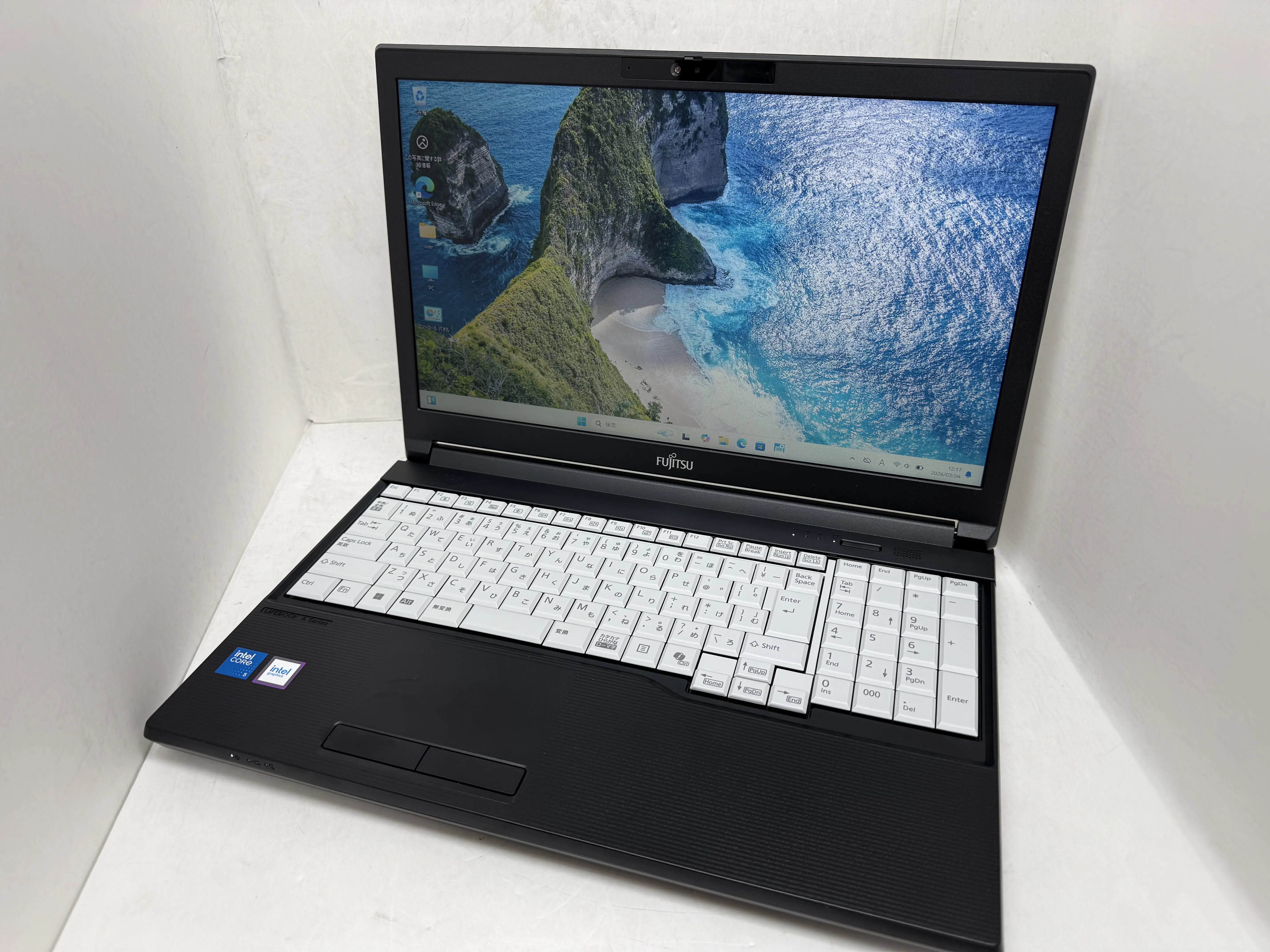 FUJITSU LIFEBOOK A5513/RX（第12世代Corei5）
