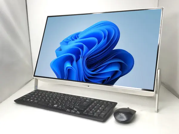 富士通 ESPRIMO FMVWD1F17（第8世代CPU）